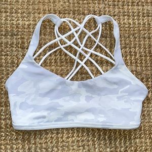 Lululemon camo sports bra